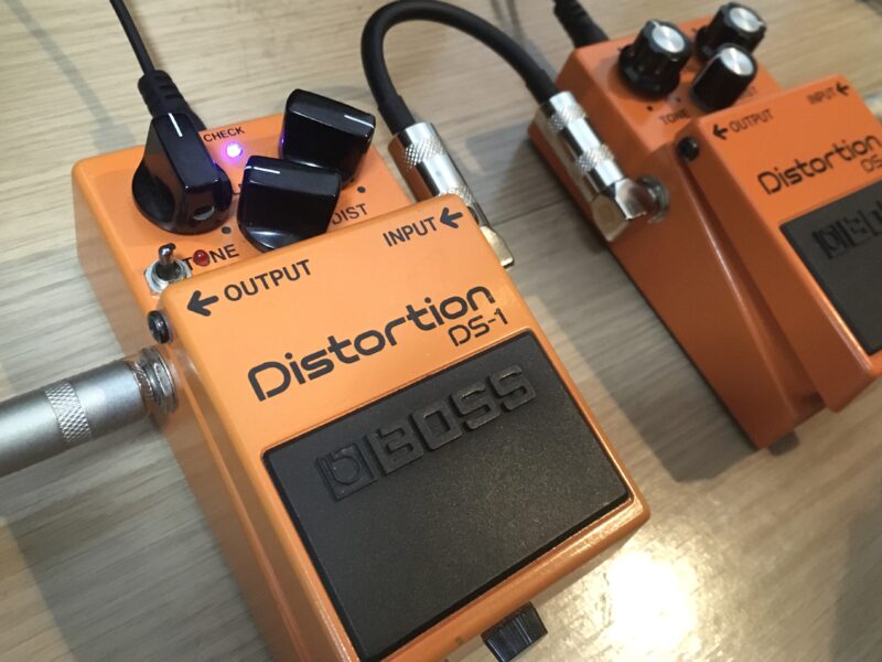 Keeley DS-1 Mod UltraとBOSS DS-1の画像です